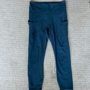 Fabletics PureLuxe Legging Capri